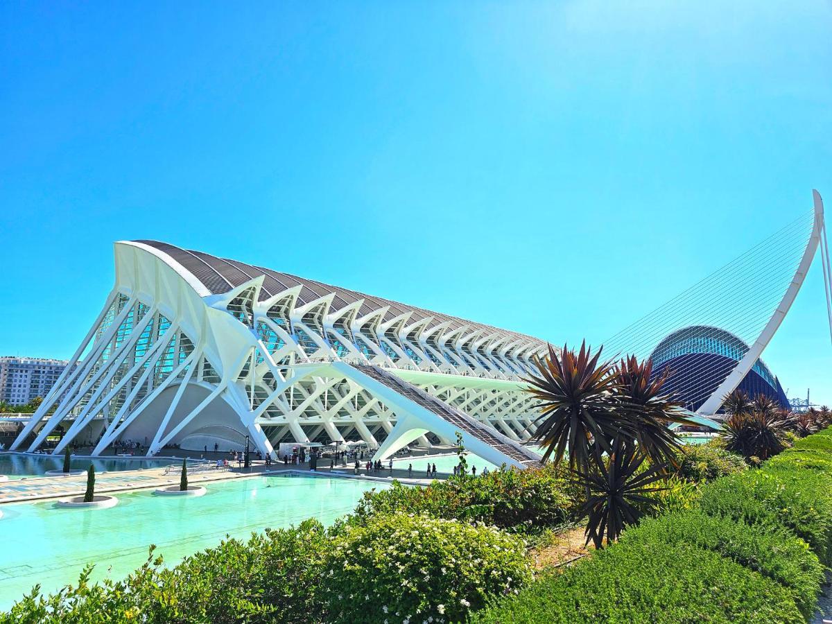 Apartamentos Las Ciencias Studio T Valencia Eksteriør billede